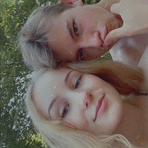 Meet your Posher, Amalia